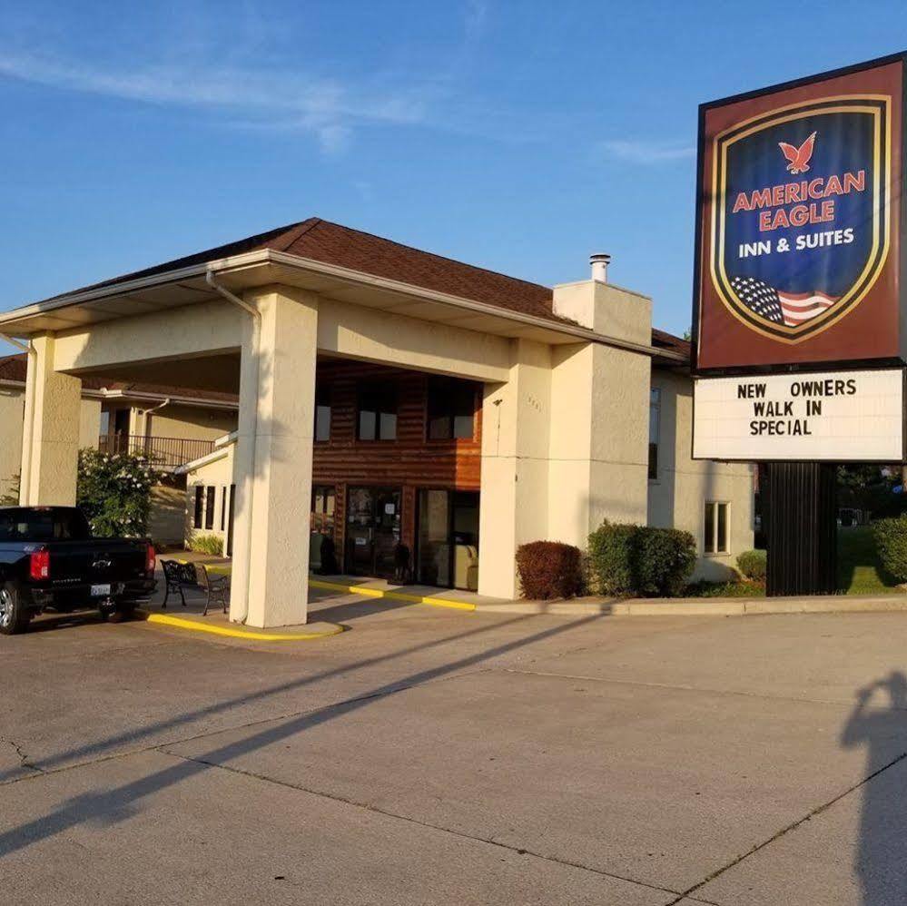 American Eagle Inn & Suites Бренсън Екстериор снимка