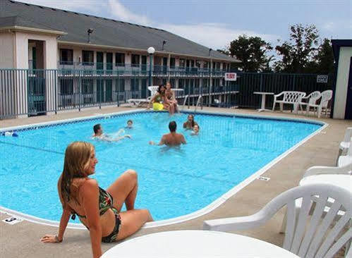 American Eagle Inn & Suites Бренсън Екстериор снимка